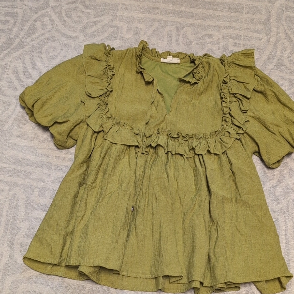 Entro Olive Ruffle Blouse